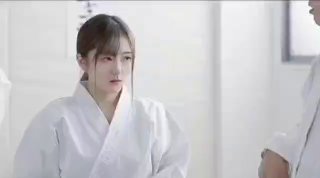 YAGEO176艺校反差女生（大神约炮方式，23tp点cc，限时特惠
