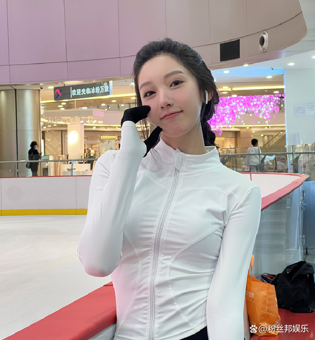 都美竹家境