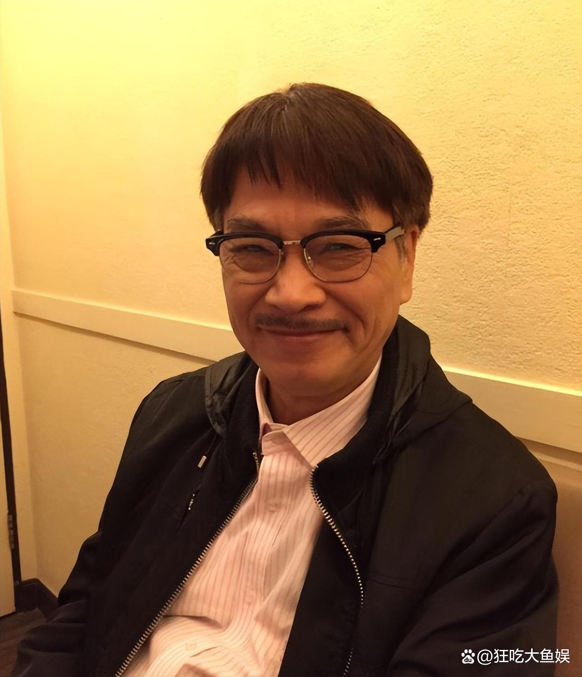 吴孟达妻子照片