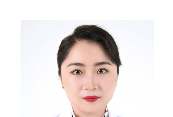 李思李璐