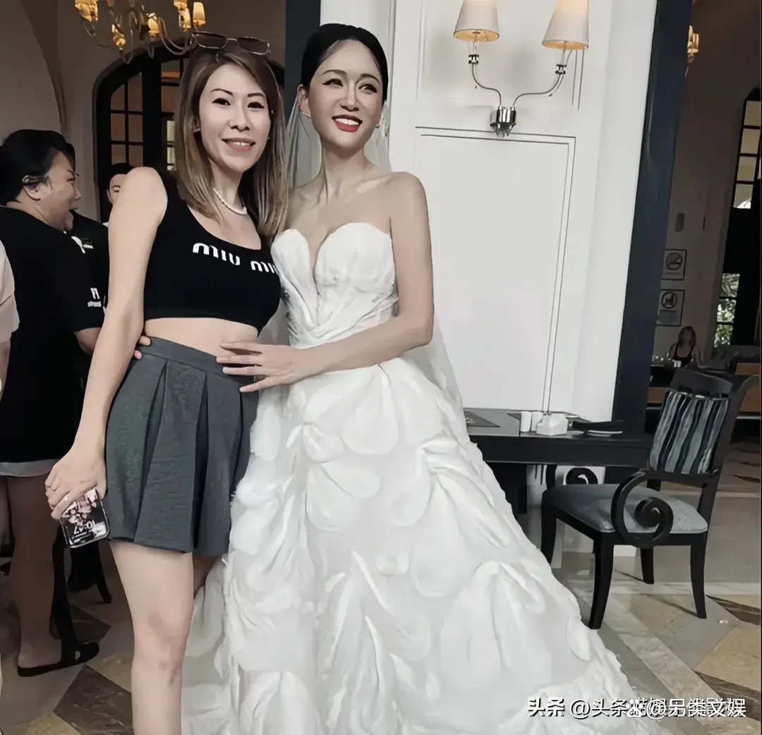 明道的女伴侣是谁