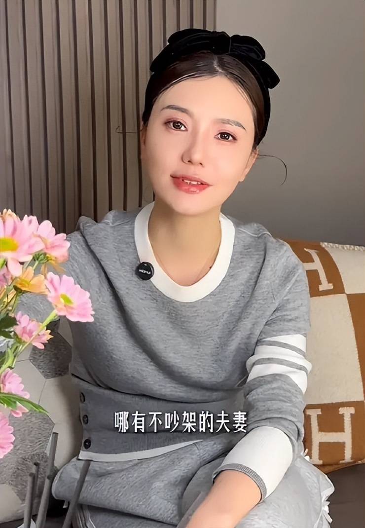 何钰欣团体资料简介