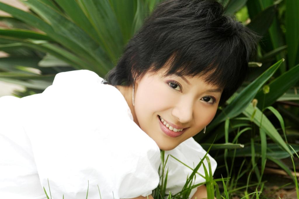 毕福剑妻子周彦宏