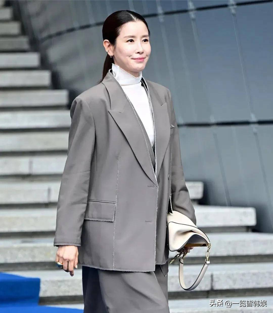 李泰兰老公