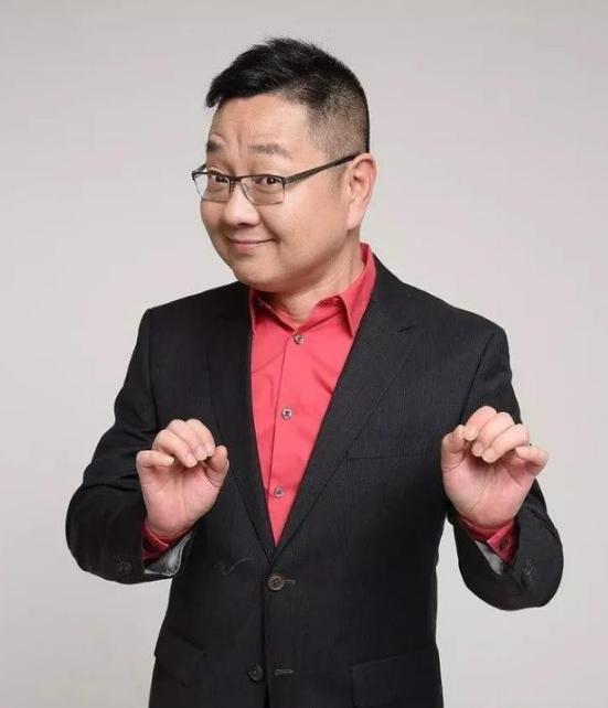 张绍刚晕倒