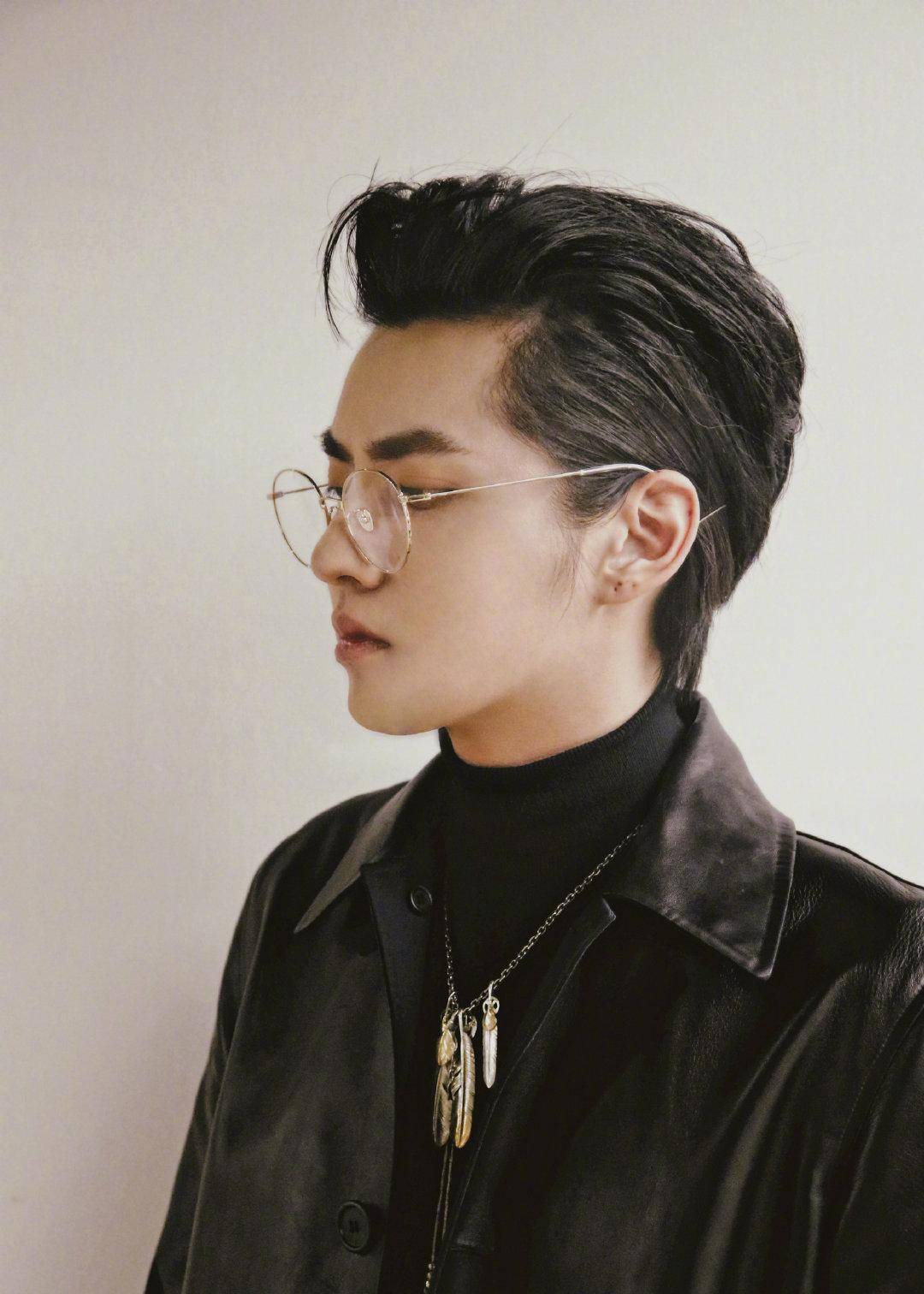 吴亦凡怎么了