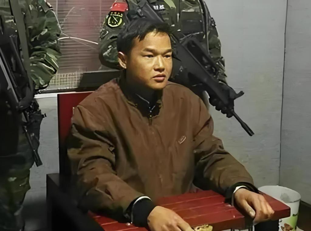 张扣扣百度百科