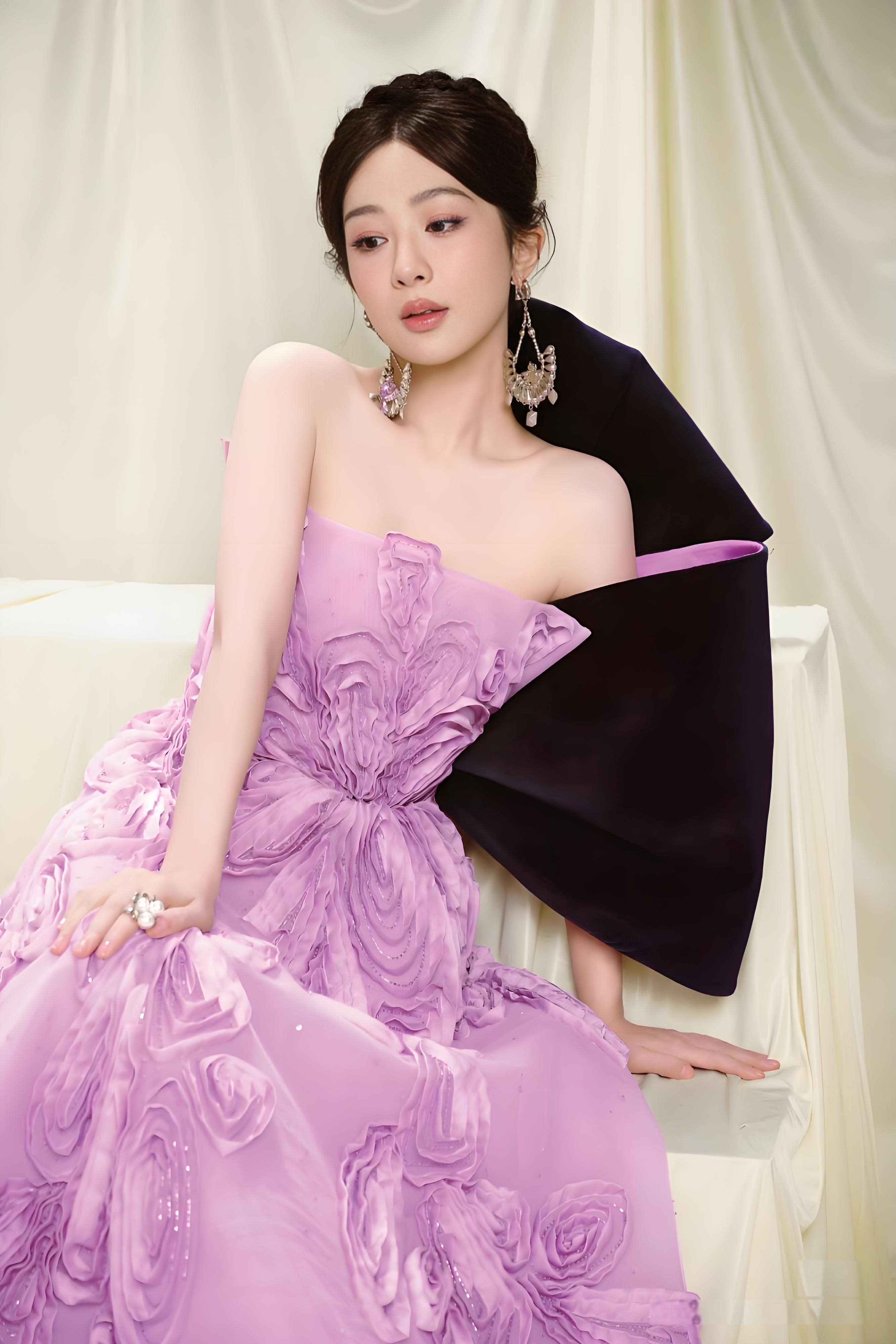 杨紫璐寄父