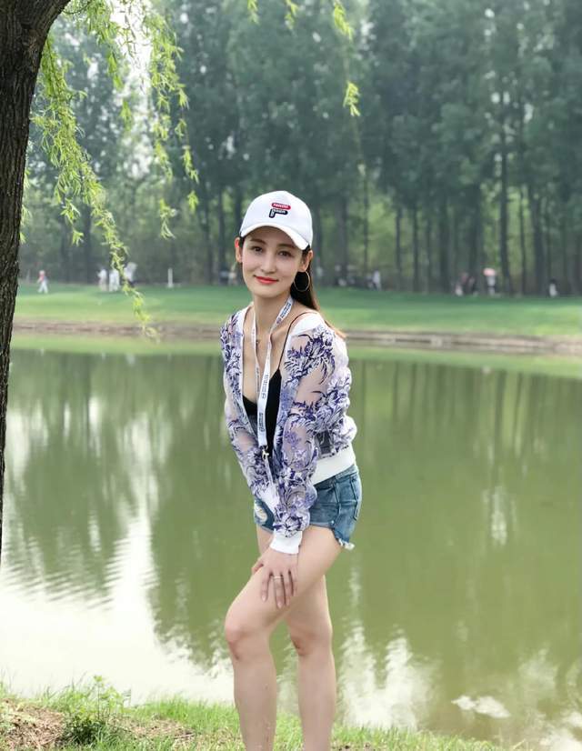 闫博雅个人资料