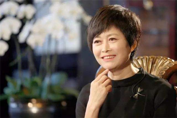 永川电视台主持人陈霞