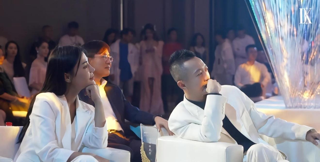 包括姚军战为什么是巨力董事长的词条