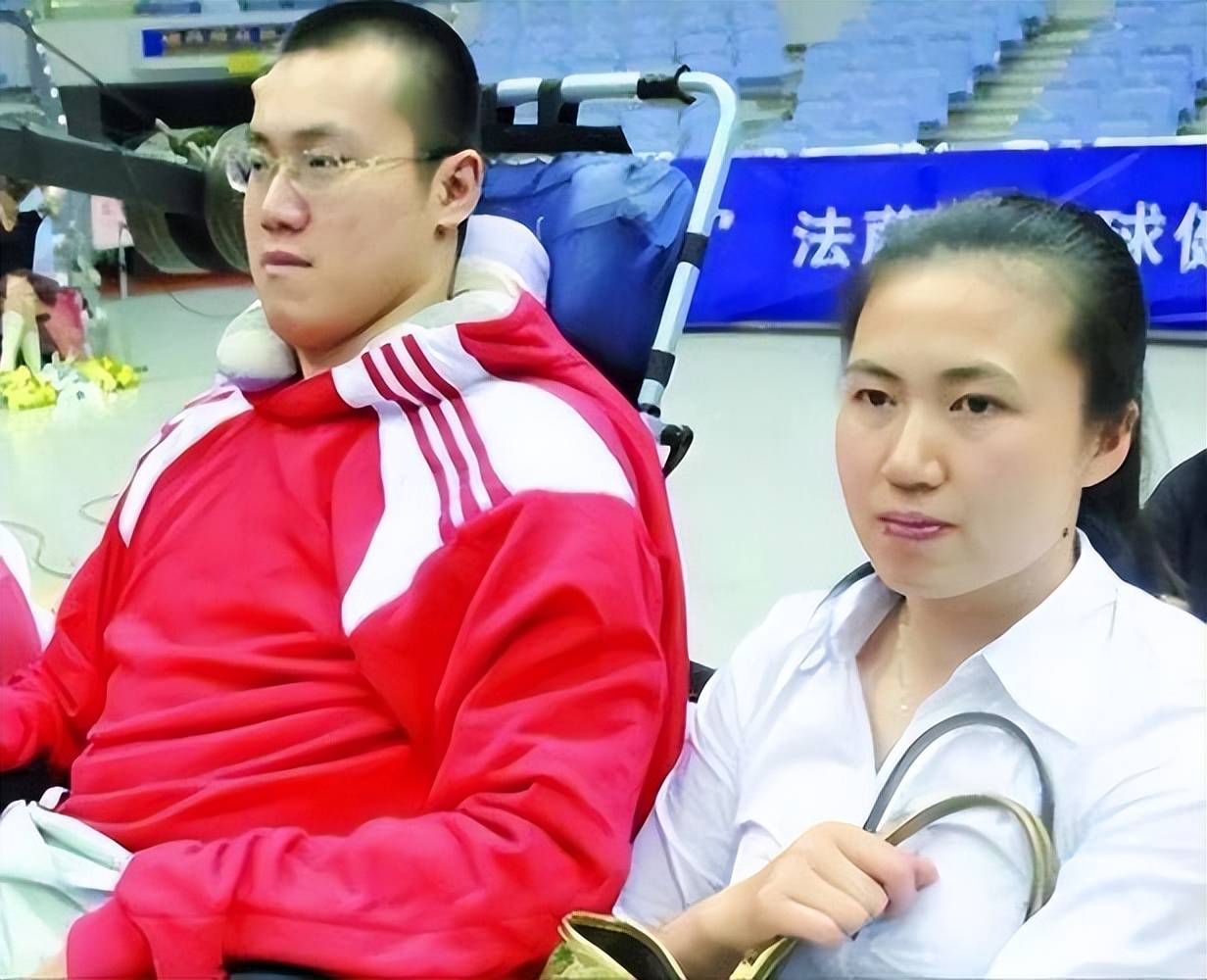 汤淼第二任妻子