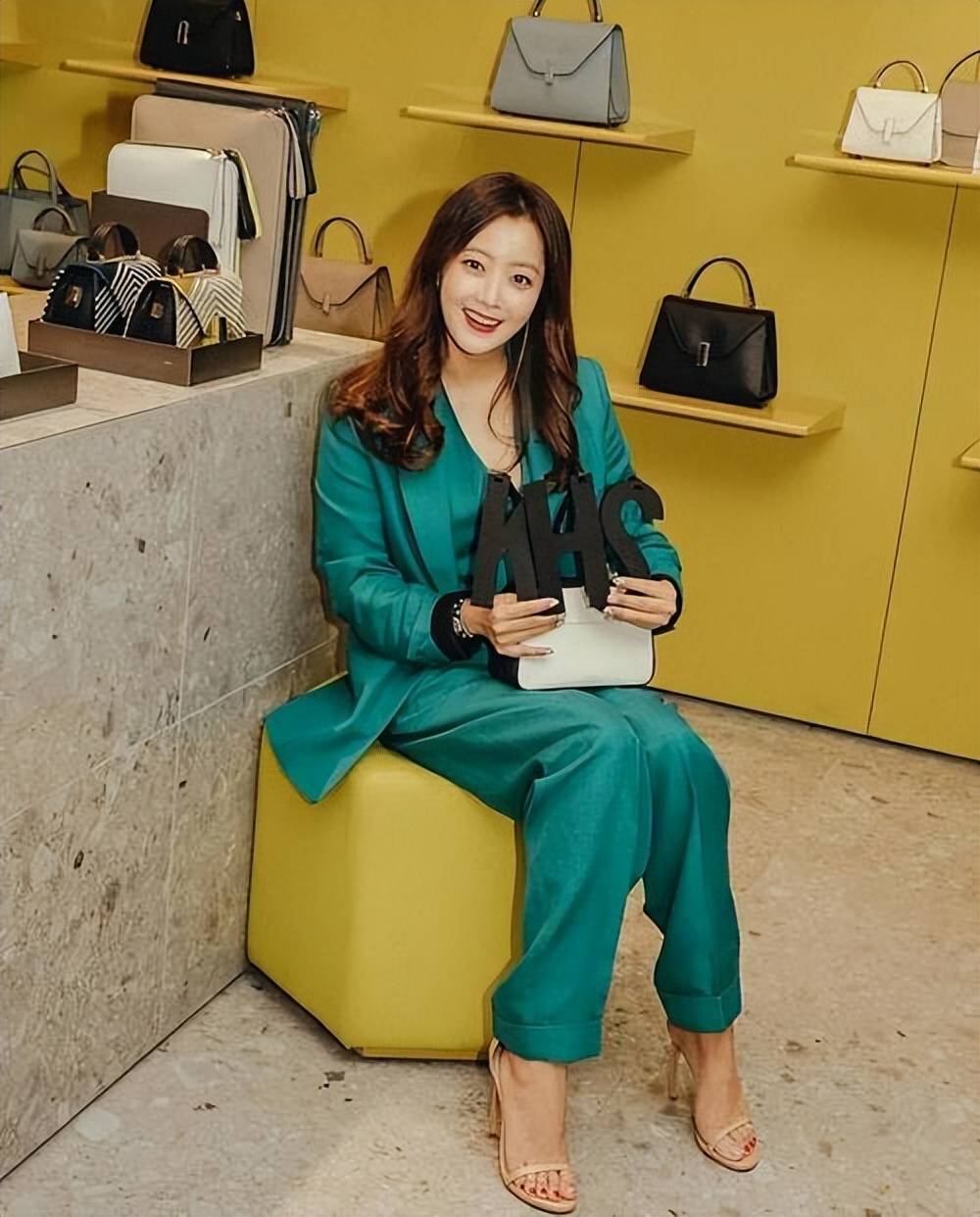 金喜善女儿照片