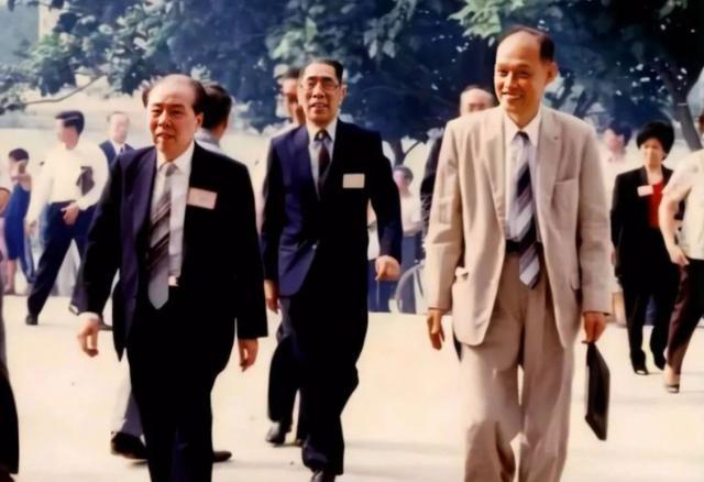 李嘉诚庄月楼事件