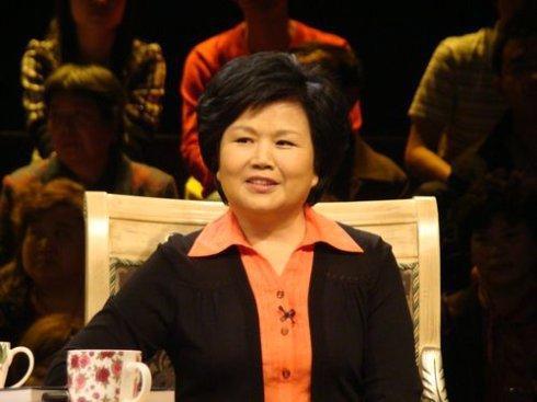 刑质斌丈夫是哪一位?