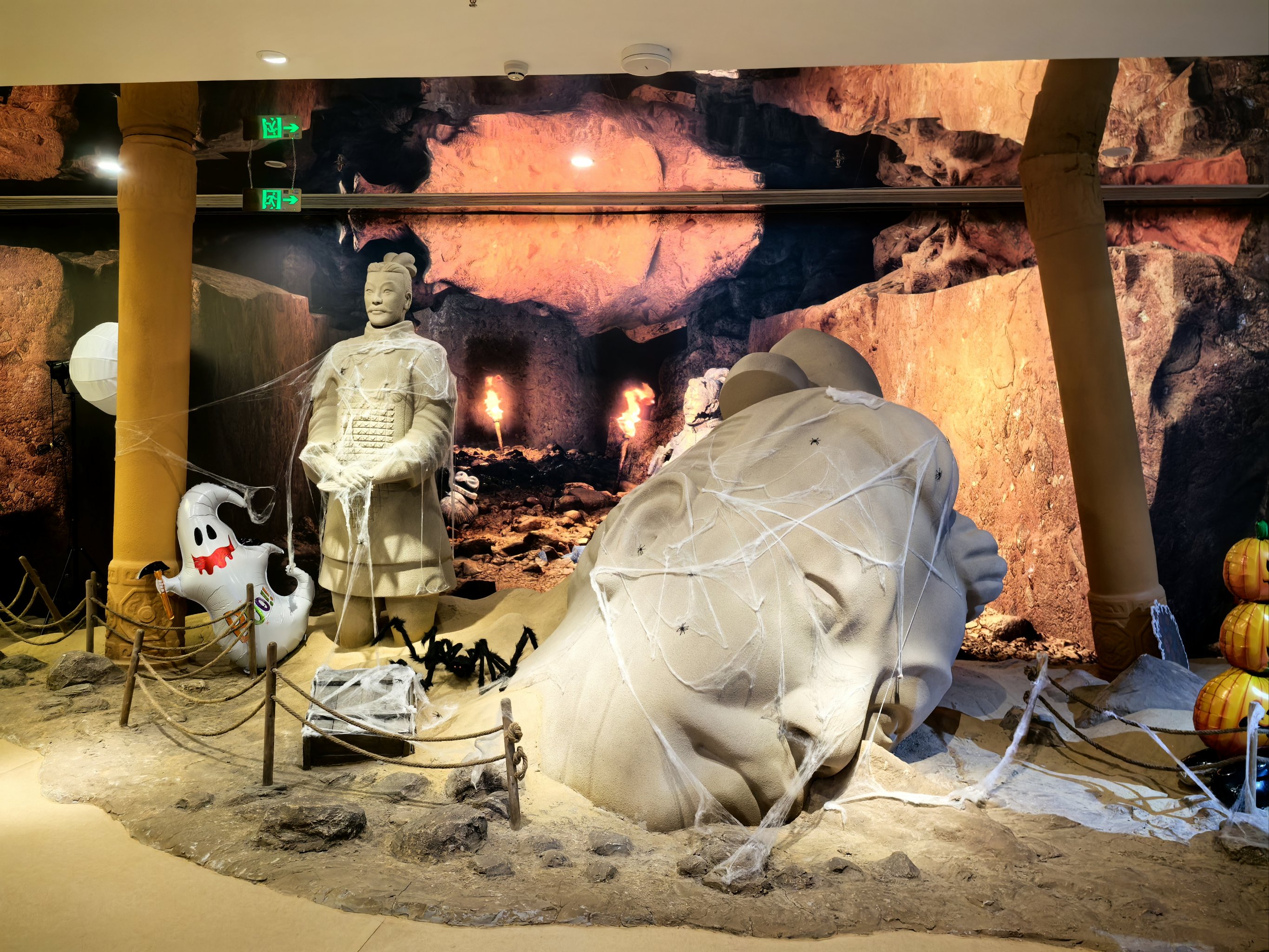 秦陵地宫展览馆