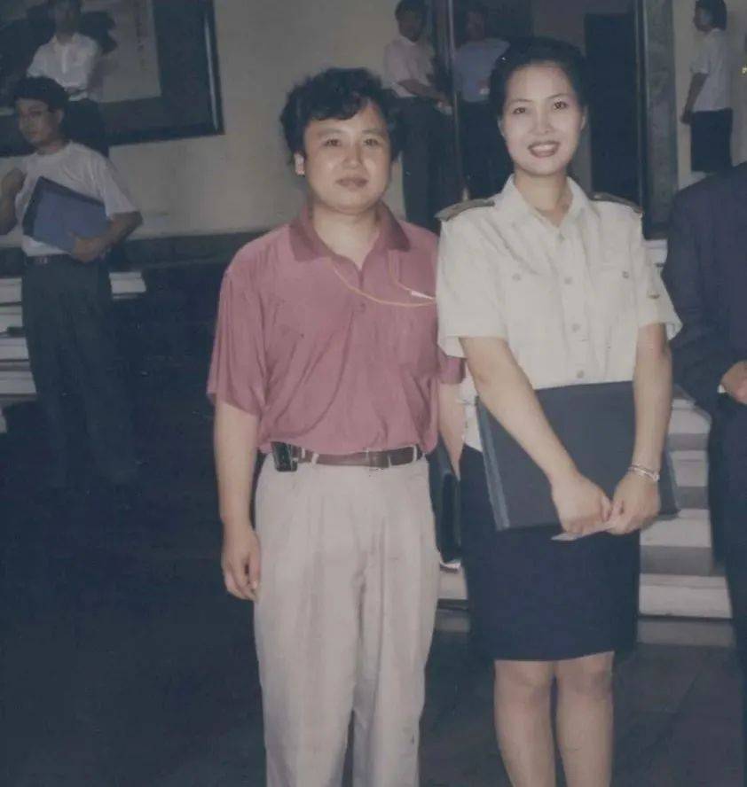 梦鸽是谁
