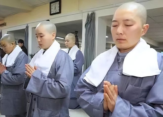 古代僧人不沾荤腥荤最初指的是