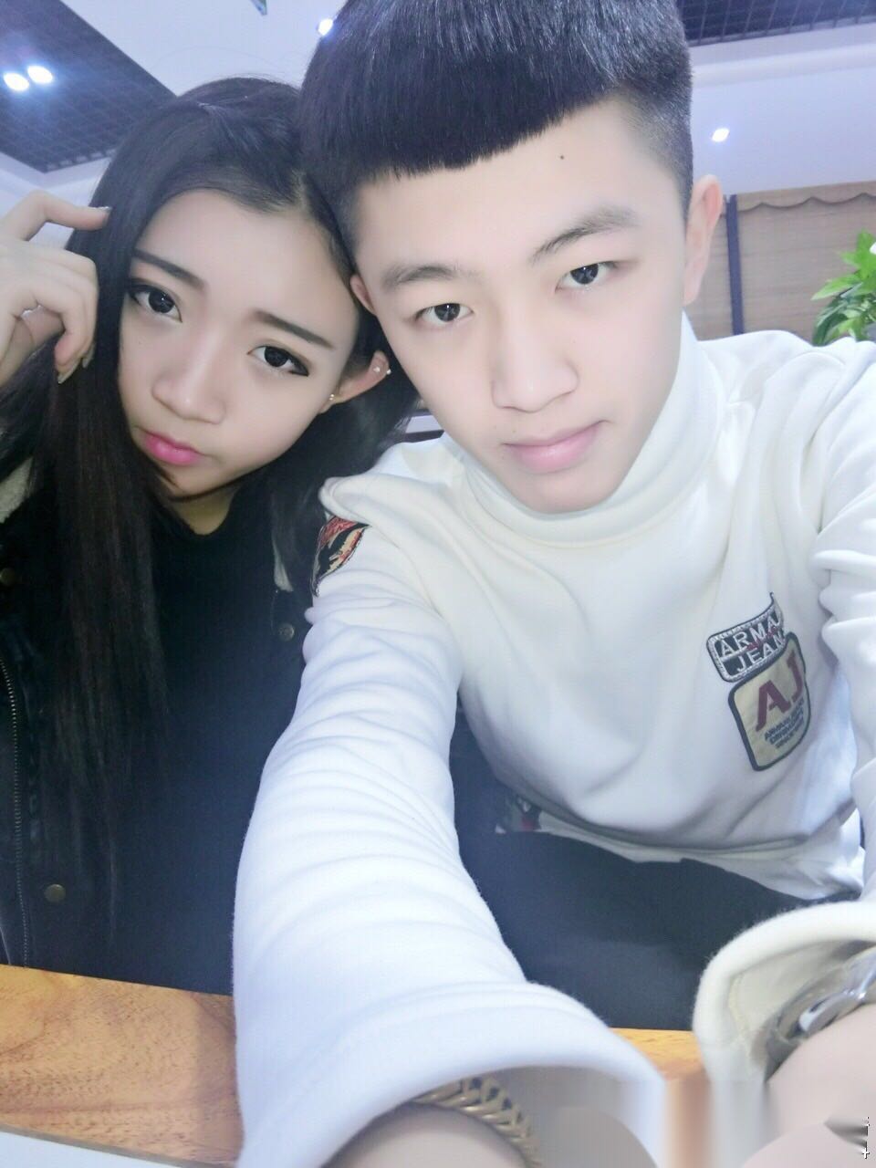 仙洋睡小伊伊