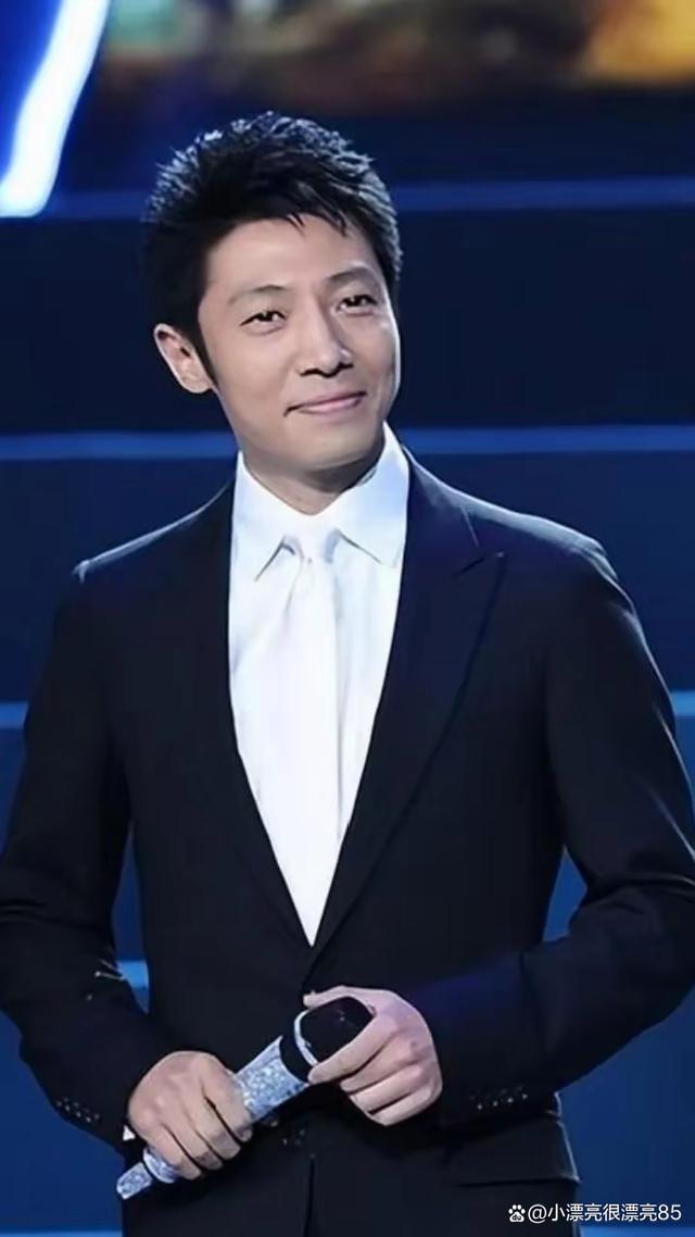 撒贝宁个人简介