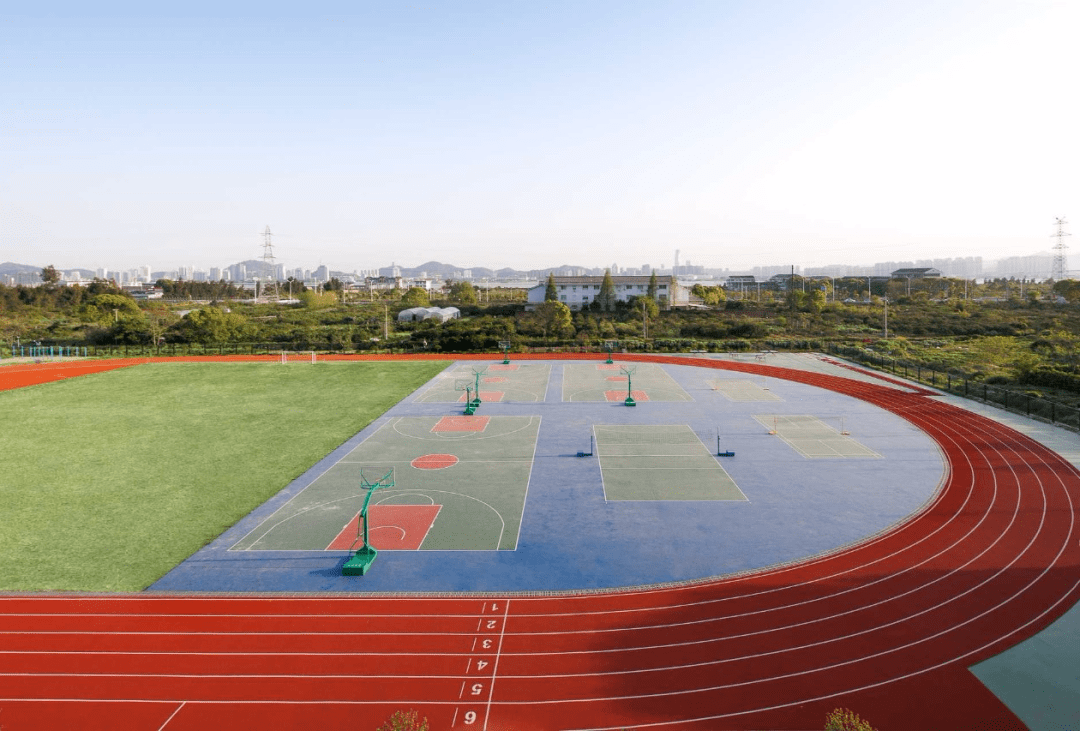 育英中学怎么样