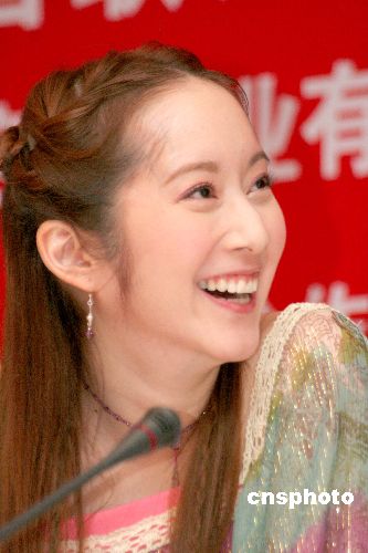 许慧欣团体材料