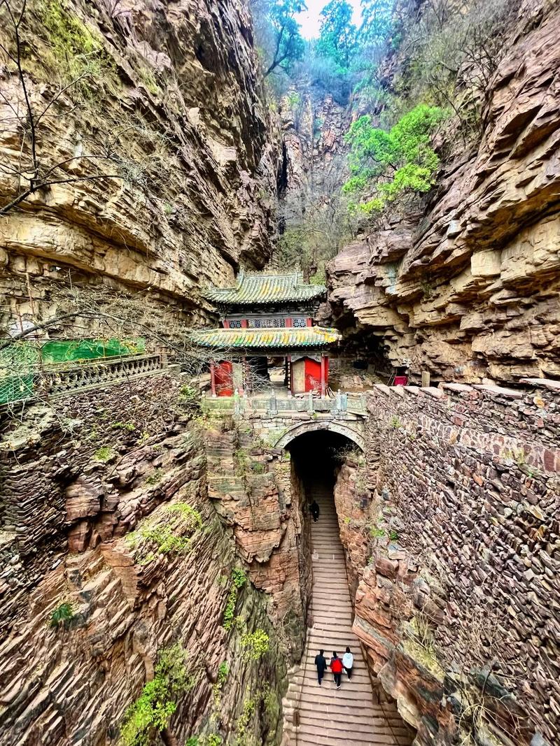苍岩山旅游攻略