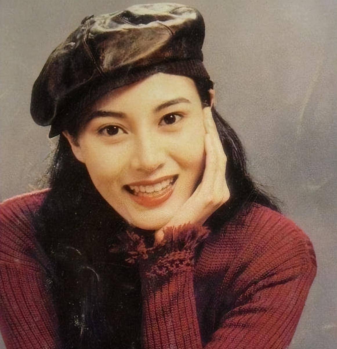 包括李嘉欣肉丸子事件的词条